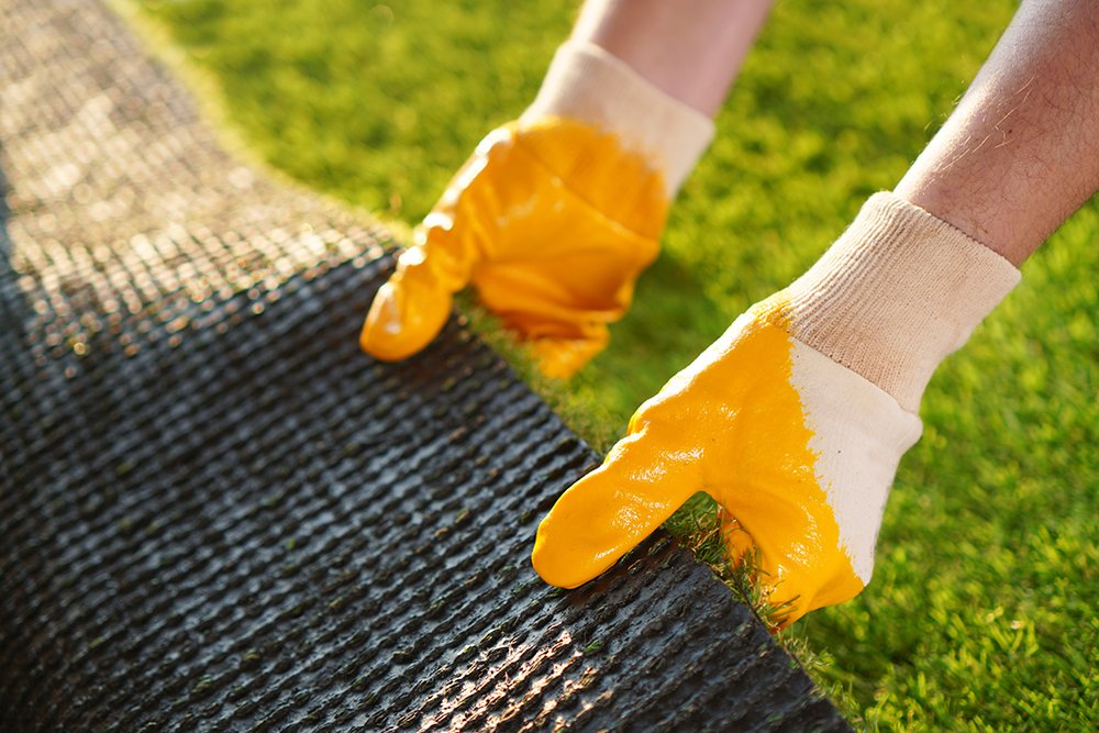 installing highest quality artificial grass