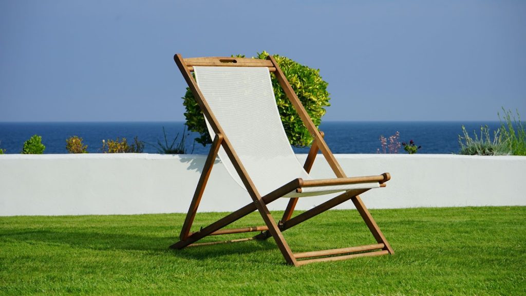 Backyard Deck Chair Artificial Turf